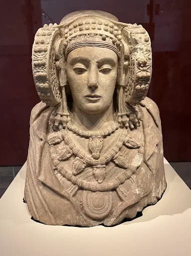 Descubre el Arte y la Historia en el MAN, Madrid 4