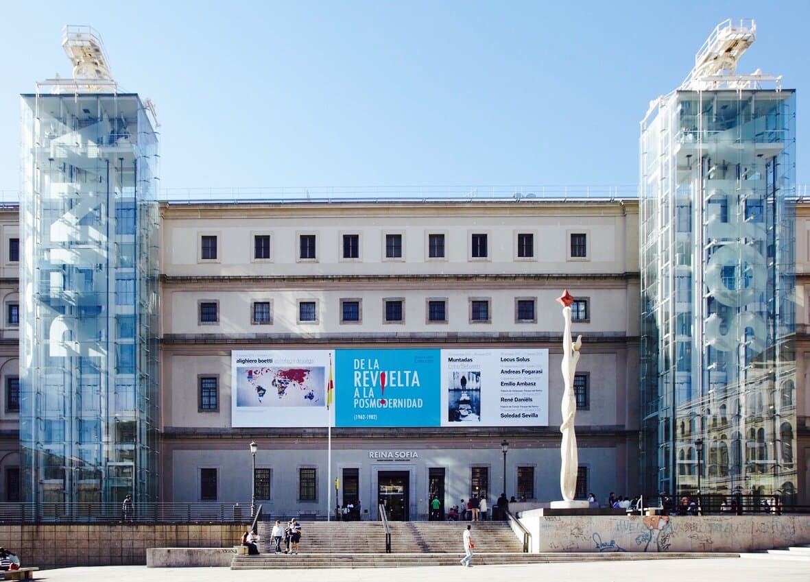 Explorando el arte moderno y Picasso en el Museo Reina Sofía